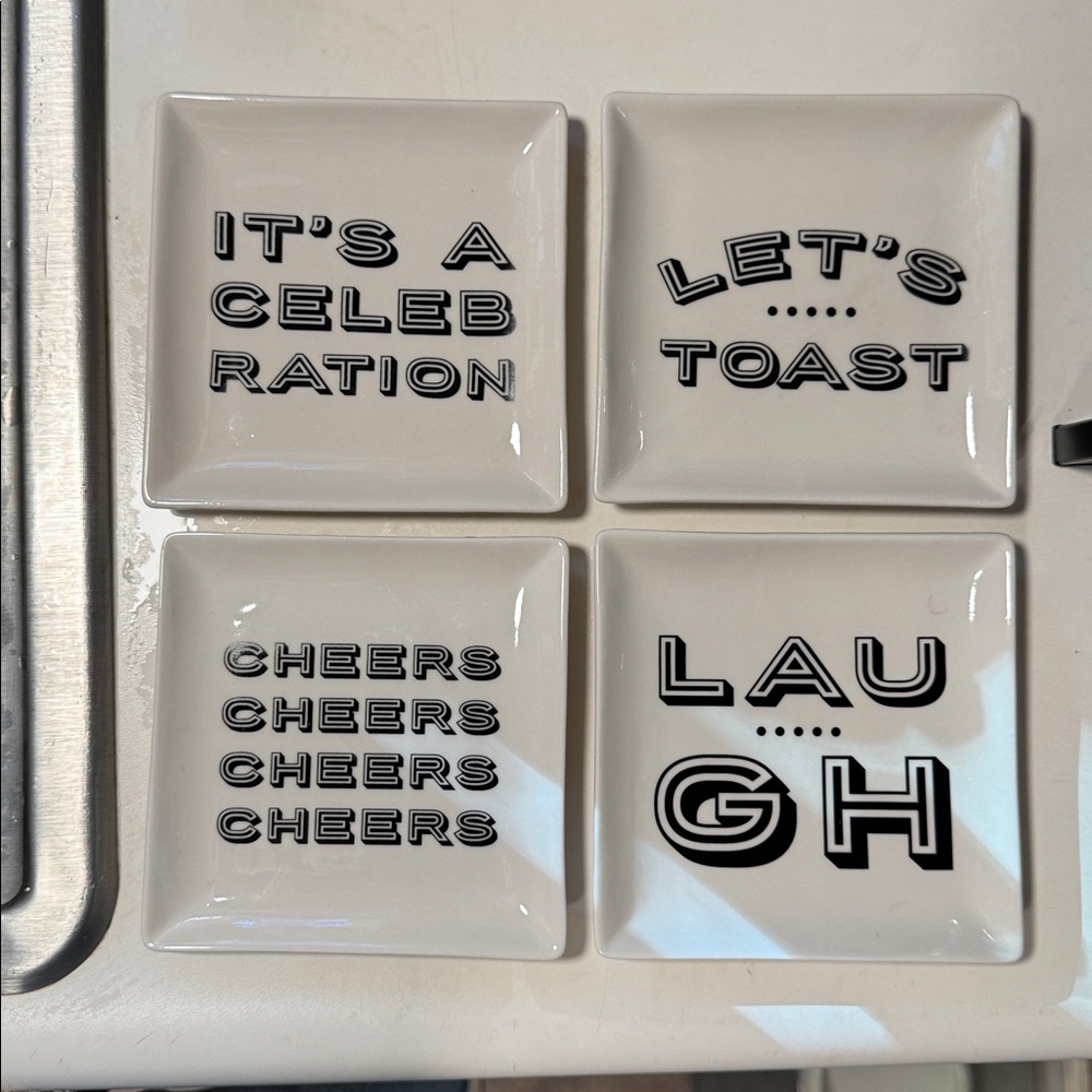 Modern Expressions White and Black Porcelain 5.5”x5.5” Appetizer Plates